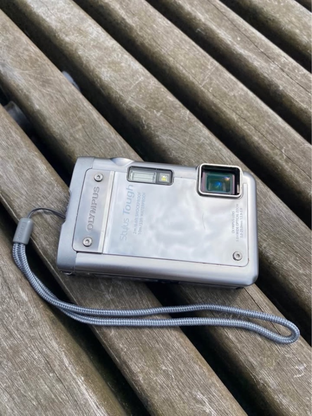 Working - LIFE-PROOF OLYMPUS Stylus Tough 8010 14.0MP Digital Camera
